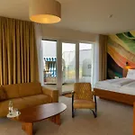The Grand 5*