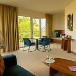 The Grand 5*