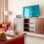 The Grand Hotel 5*