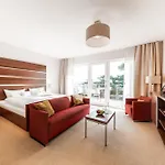 Hotel The Grand 5*