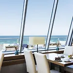 Hotel The Grand