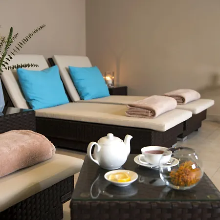 The Grand فندق 5*