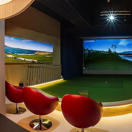 The Grand Ahrenshoop